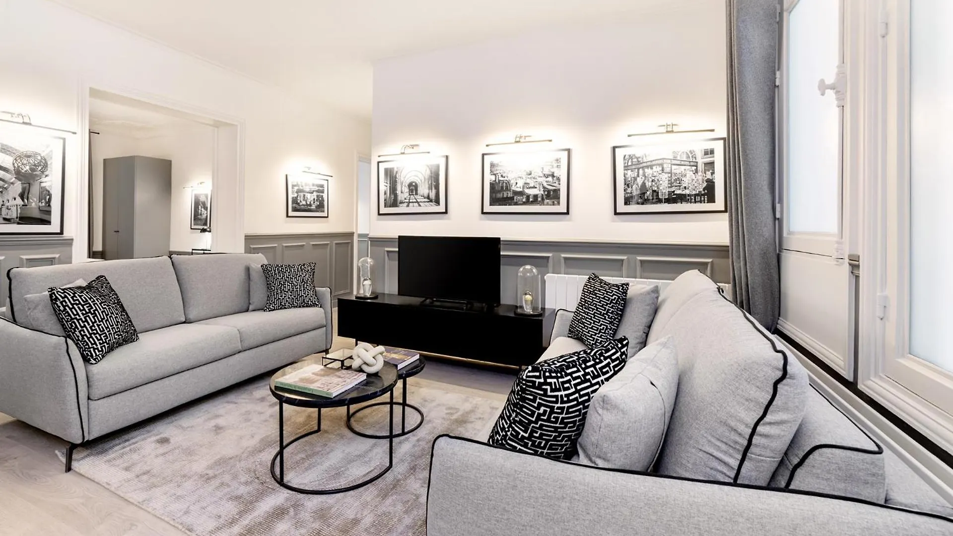 Livinparis - Luxury A/c 4 Bedrooms Auteuil Eiffel Tower Apartment Paris