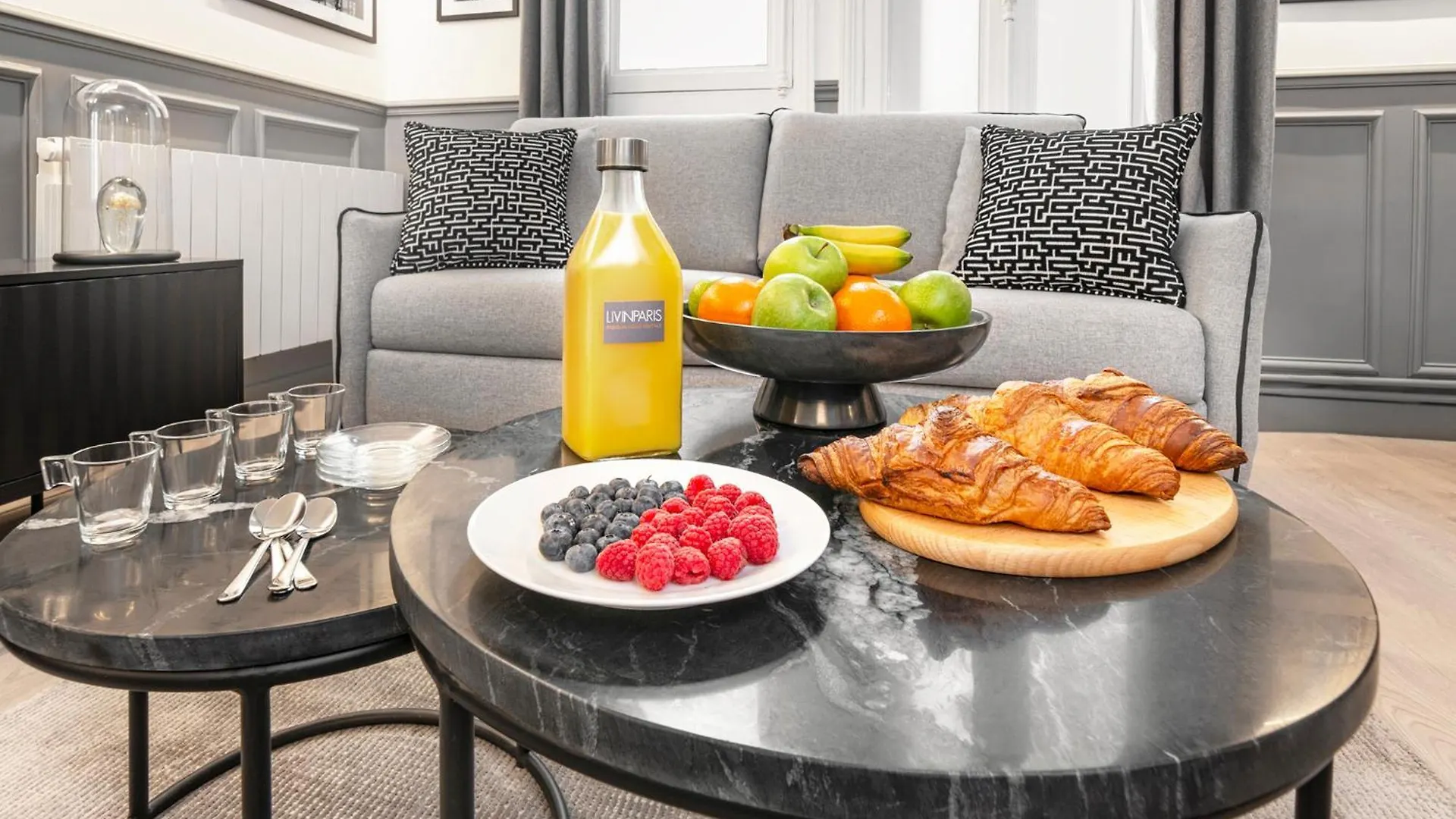 Livinparis - Luxury A/c 4 Bedrooms Auteuil Eiffel Tower Apartment